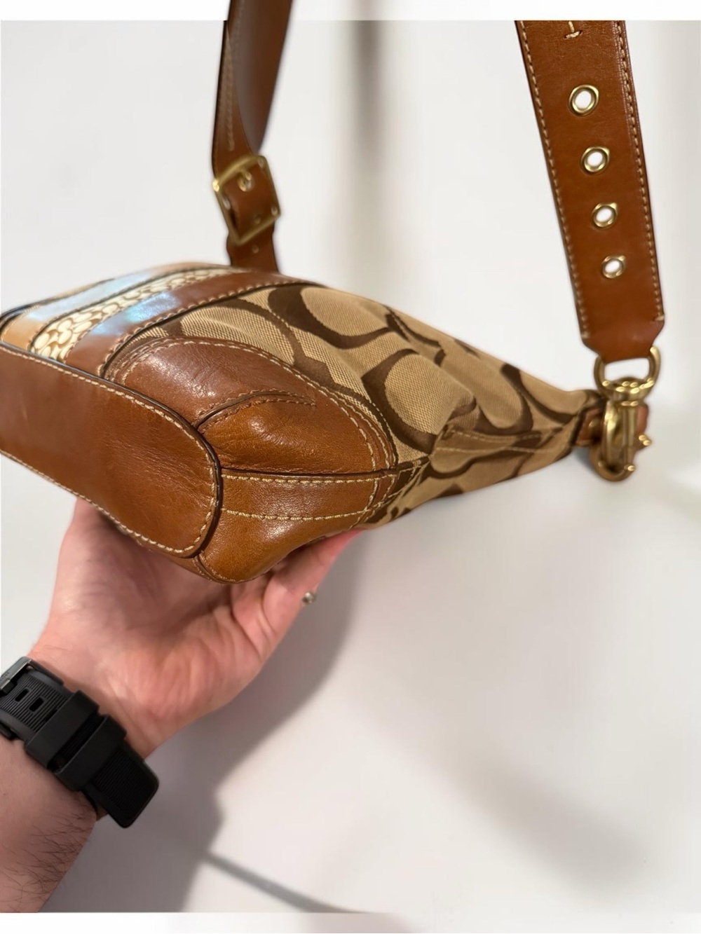 SOLD COACH Vintage Signature C Canvas Leather Stripe Shoulder Bag 10542 Tan - Picture 7 of 16